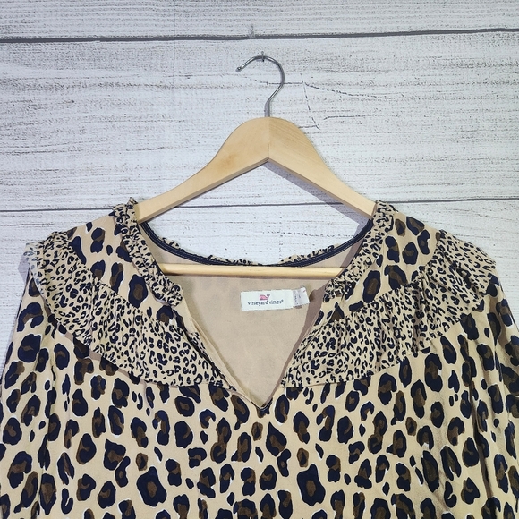 Vineyard Vines Leopard Print Women's Top, Size S - Picture 7 of 11